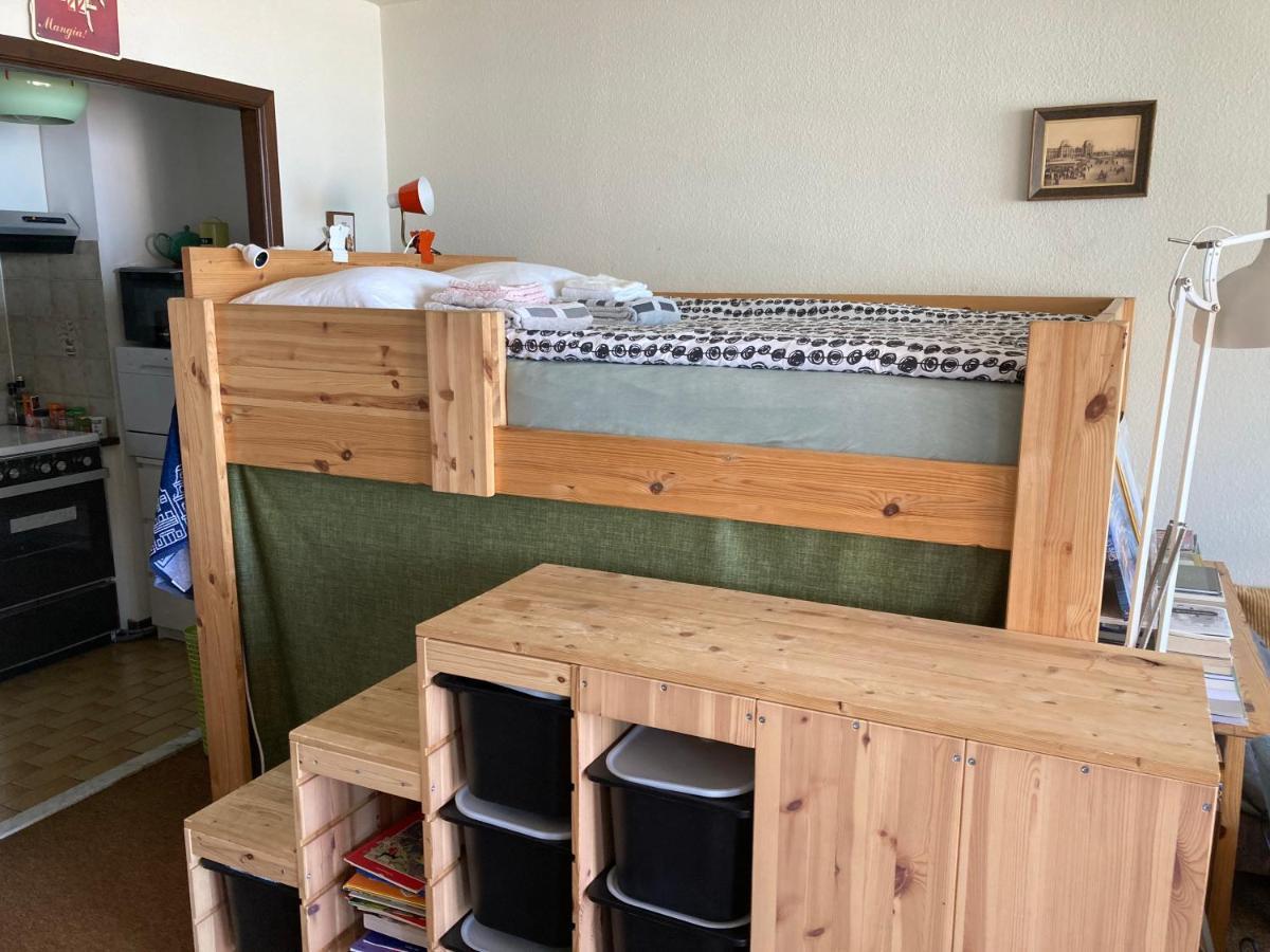 Tiny Apt W/ Balcony And Seaview, Even Out Of Your Bed ! Ostende Exterior foto